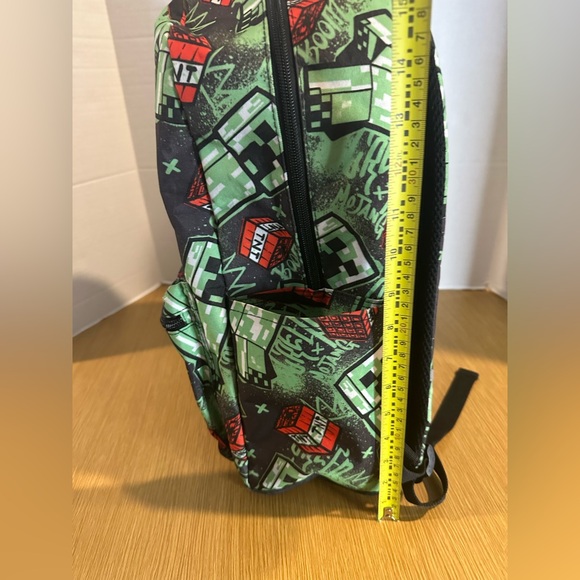 Minecraft Kids Backpack - Picture 15 of 15